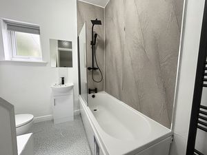 Photo 14- click for photo gallery